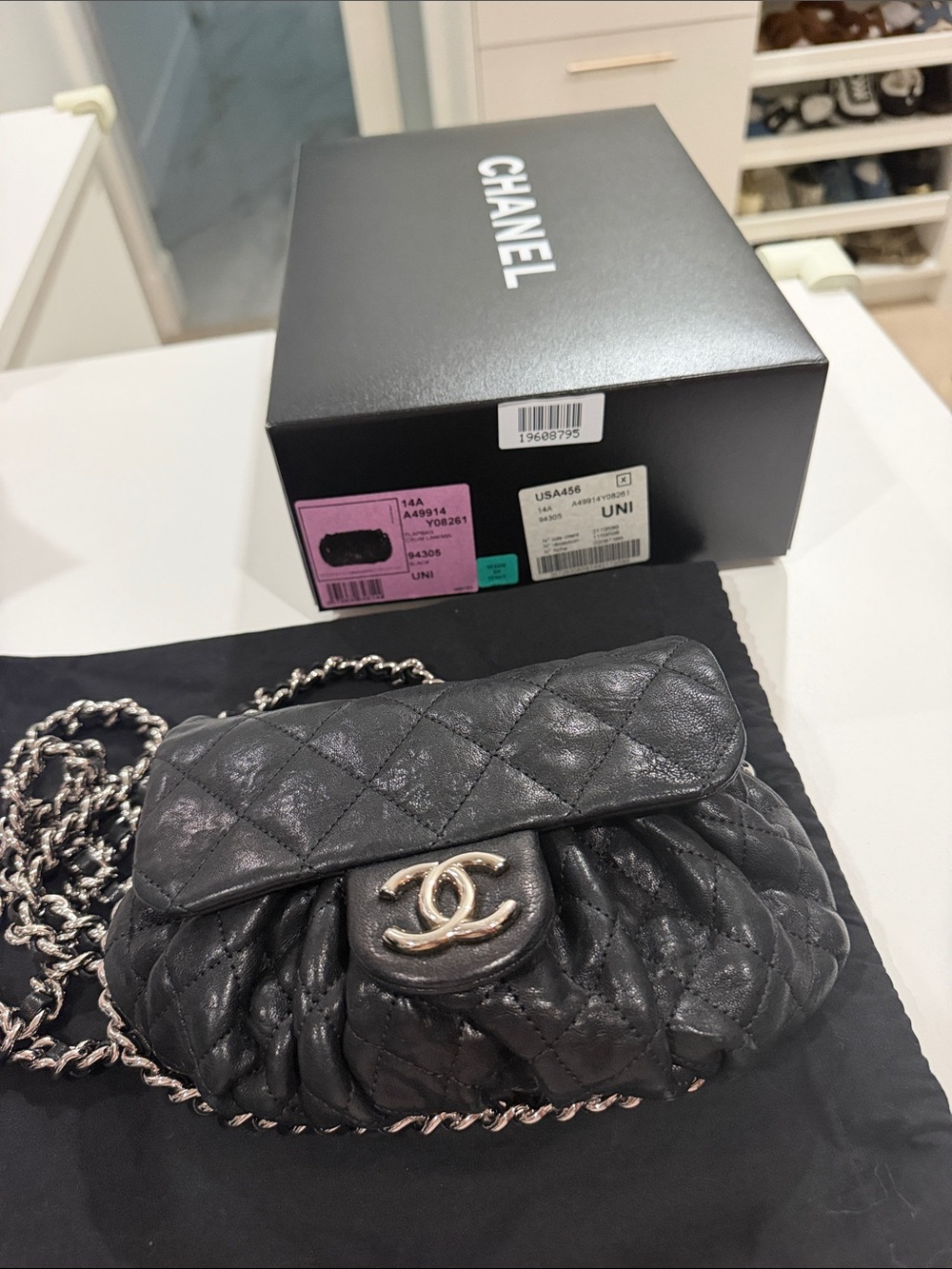 CHANEL Black Quilted caviar chain around Crossbody with Silver CC Chain